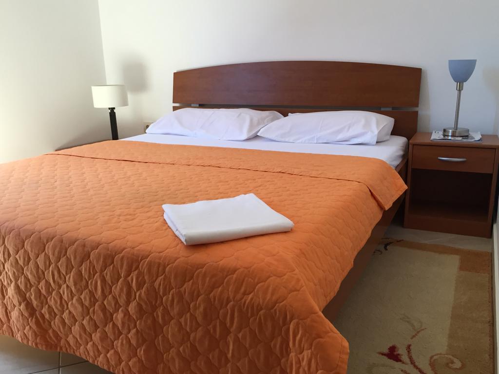 Apartments Ivan Petrovac Εξωτερικό φωτογραφία