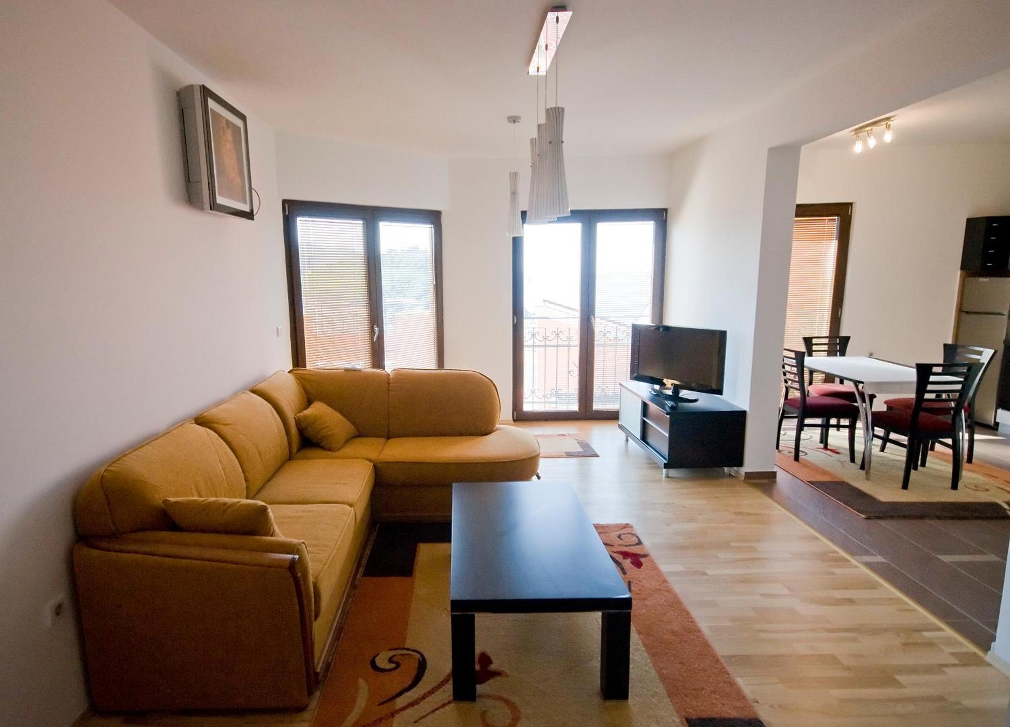Apartments Ivan Petrovac Δωμάτιο φωτογραφία