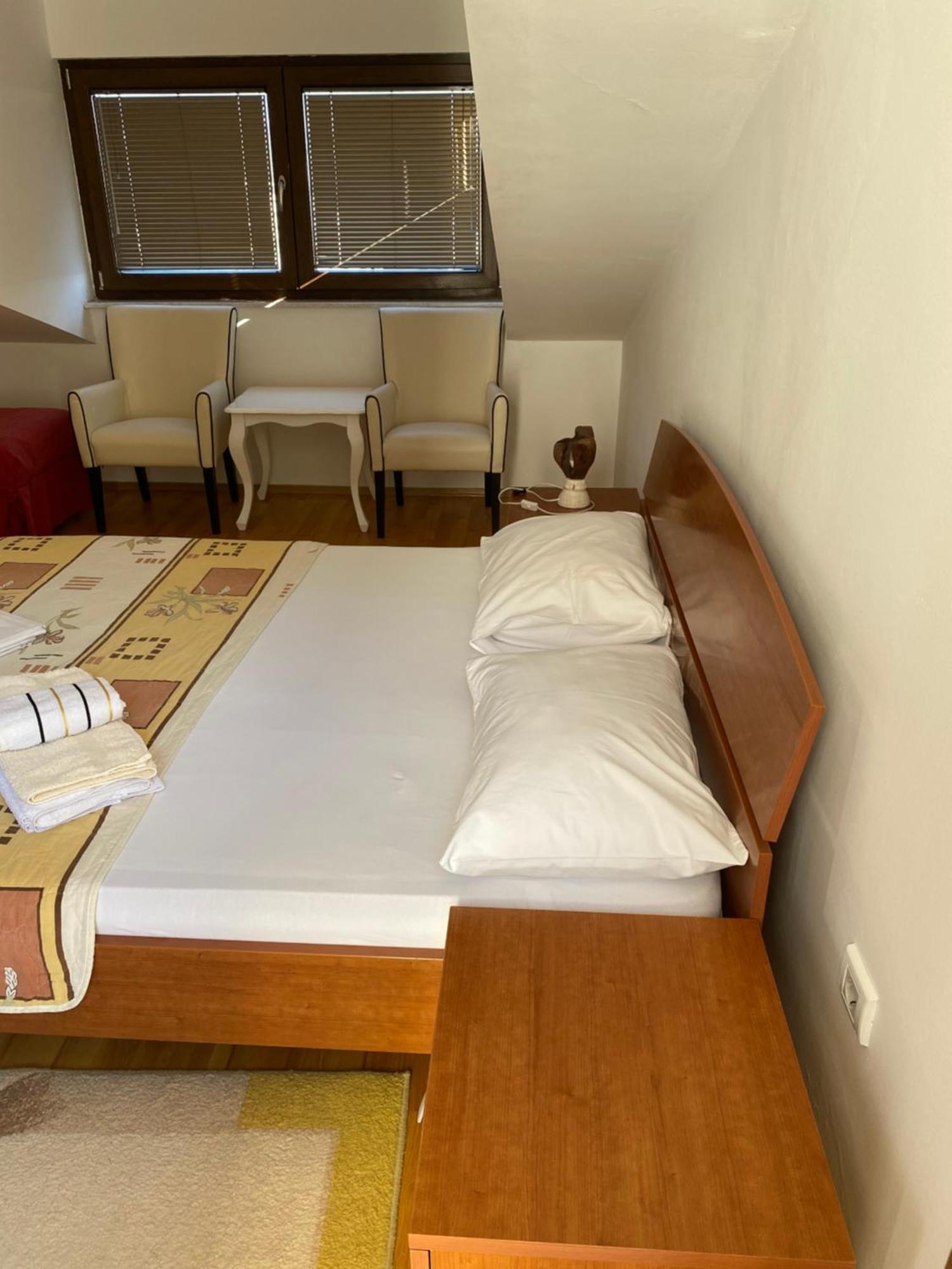 Apartments Ivan Petrovac Εξωτερικό φωτογραφία